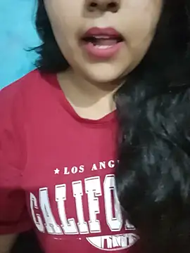 Snapshot of Love-Veronica chatting on July 27, 2026, 11:17 am Love-Veronica online show from July 27, 2026, 11:17 am
