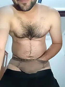 Snapshot of smartboy010101 chatting on December 21, 2024, 2:58 pm smartboy010101 online show from December 21, 2024, 2:58 pm