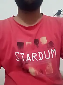 Snapshot of smartboy010101 chatting on February 28, 2025, 6:20 pm smartboy010101 online show from February 28, 2025, 6:20 pm