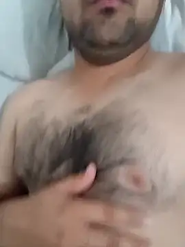 Snapshot of smartboy010101 chatting on March 1, 2025, 3:16 pm smartboy010101 online show from March 1, 2025, 3:16 pm