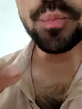 Snapshot of smartboy010101 chatting on November 15, 2025, 3:37 am smartboy010101 online show from November 15, 2025, 3:37 am