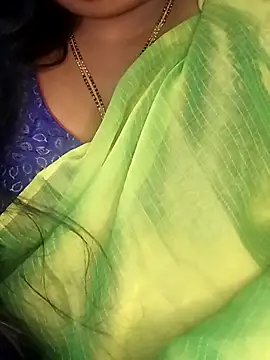 Sexy Radhikaa online show from December 14, 2025, 1:44 am