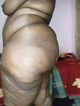 Snapshot of Sweetblackassxxx505 chatting on June 26, 2026, 10:36 pm Sweetblackassxxx505 online show from June 26, 2026, 10:36 pm