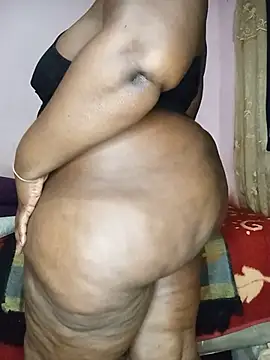 Snapshot of Sweetblackassxxx505 chatting on July 2, 2026, 8:59 pm Sweetblackassxxx505 online show from July 2, 2026, 8:59 pm