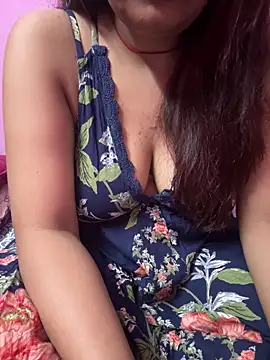  nishalove19 online show from February 23, 2025, 7:49 pm
