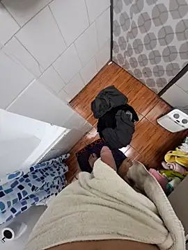 tula chyk online show from September 18, 2025, 2:30 pm