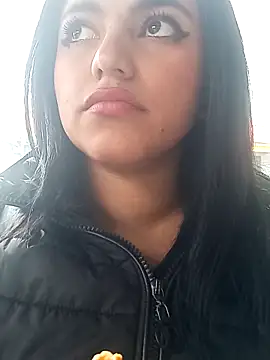 Snapshot of Naomy_veracruz_ chatting on May 3, 2026, 9:32 pm Naomy veracruz online show from May 3, 2026, 9:32 pm