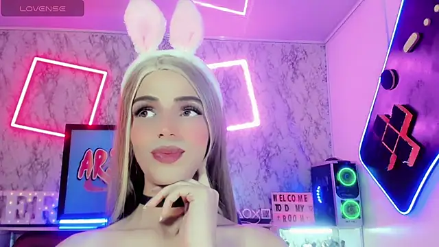 Alessa mullen online show from March 8, 2025, 6:43 am