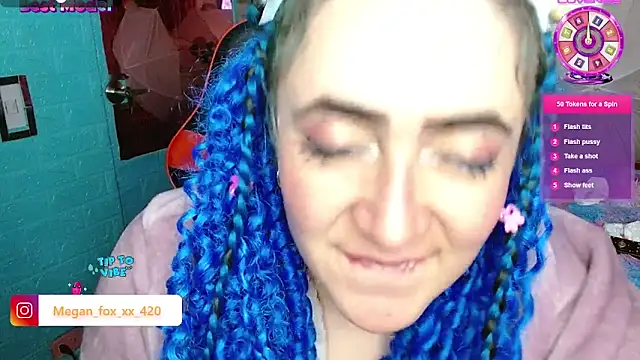 Meg4n 420 online show from December 11, 2024, 8:58 am