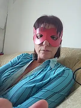 Snapshot of Vagabondainnamorata chatting on March 5, 2025, 2:34 pm Vagabondainnamorata online show from March 5, 2025, 2:34 pm