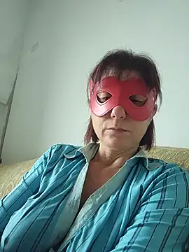 Snapshot of Vagabondainnamorata chatting on March 8, 2025, 7:38 am Vagabondainnamorata online show from March 8, 2025, 7:38 am