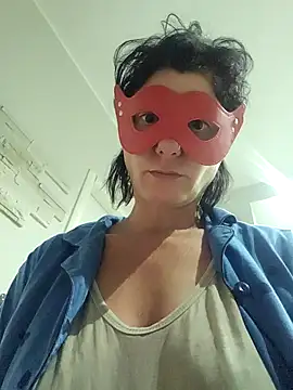 Snapshot of Vagabondainnamorata chatting on October 2, 2025, 4:19 am Vagabondainnamorata online show from October 2, 2025, 4:19 am