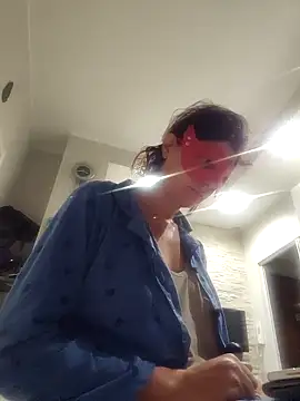 Snapshot of Vagabondainnamorata chatting on October 4, 2025, 4:21 am Vagabondainnamorata online show from October 4, 2025, 4:21 am