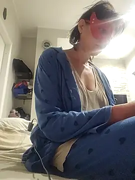 Snapshot of Vagabondainnamorata chatting on October 19, 2025, 5:41 am Vagabondainnamorata online show from October 19, 2025, 5:41 am