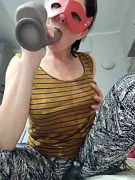 Vagabondainnamorata online show from January 15, 2026, 6:00 pm