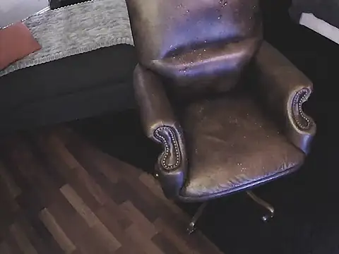 Bignc online show from October 5, 2025, 6:06 pm