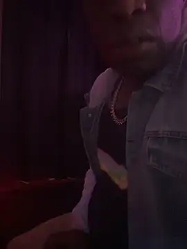 Bignc online show from October 18, 2025, 5:46 pm