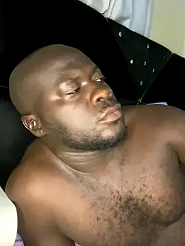 Snapshot of Suckmehar chatting on December 3, 2024, 11:02 pm Suckmehar online show from December 3, 2024, 11:02 pm