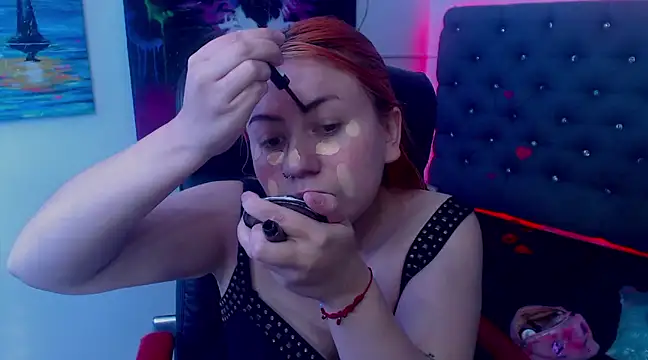 XxMiaSexxyHotxX online show from February 18, 2025, 1:55 pm