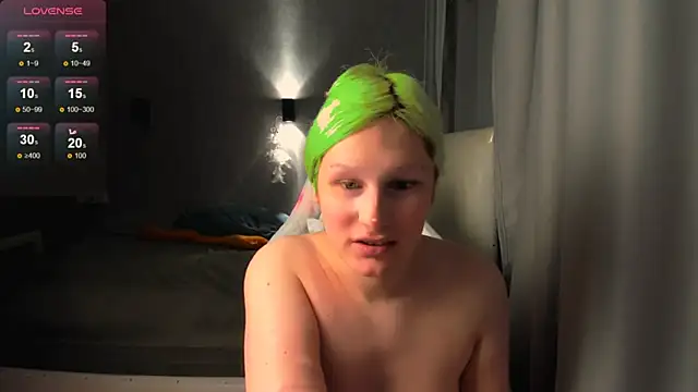 Kleo Godde online show from October 1, 2025, 9:54 pm