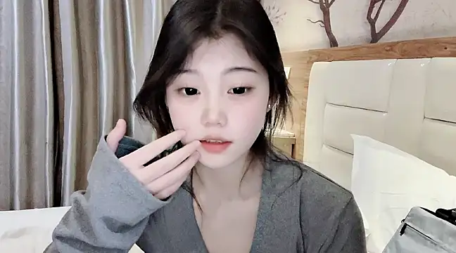 Snapshot of yangyang-1115 chatting on February 9, 2025, 2:29 pm yangyang-1115 online show from February 9, 2025, 2:29 pm