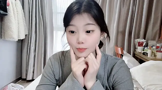 Snapshot of yangyang-1115 chatting on February 10, 2025, 9:58 am yangyang-1115 online show from February 10, 2025, 9:58 am