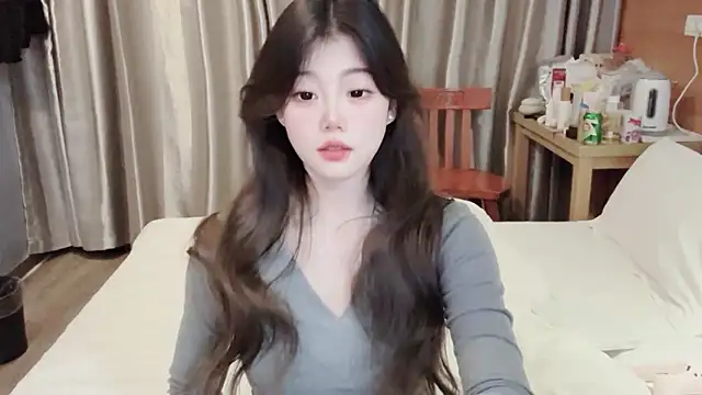 Snapshot of yangyang-1115 chatting on February 14, 2025, 12:47 pm yangyang-1115 online show from February 14, 2025, 12:47 pm