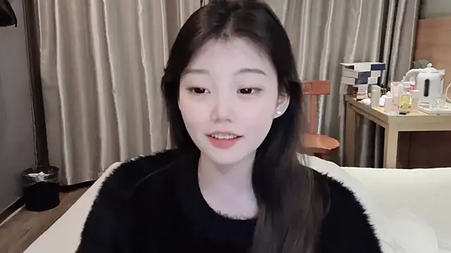 Snapshot of yangyang-1115 chatting on February 23, 2025, 1:21 pm yangyang-1115 online show from February 23, 2025, 1:21 pm