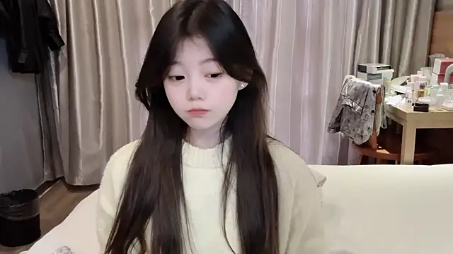 Snapshot of yangyang-1115 chatting on March 3, 2025, 8:49 am yangyang-1115 online show from March 3, 2025, 8:49 am