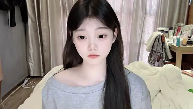 Snapshot of yangyang-1115 chatting on March 10, 2025, 8:04 am yangyang-1115 online show from March 10, 2025, 8:04 am