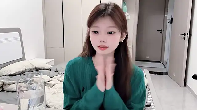 Snapshot of yangyang-1115 chatting on September 21, 2025, 5:20 am yangyang-1115 online show from September 21, 2025, 5:20 am