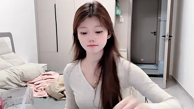 Snapshot of yangyang-1115 chatting on September 30, 2025, 5:34 am yangyang-1115 online show from September 30, 2025, 5:34 am