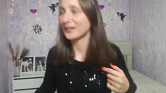 MichelLeee online show from March 12, 2025, 3:07 pm