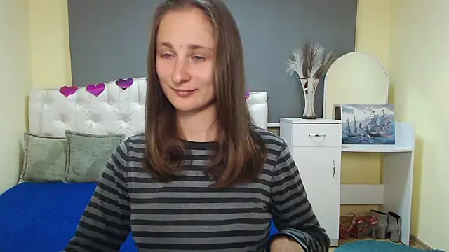 MichelLeee online show from October 1, 2025, 11:16 am