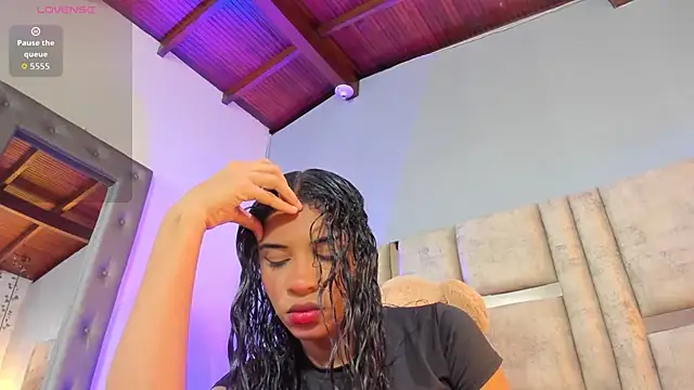 AshleyHill2 online show from September 22, 2025, 3:52 am