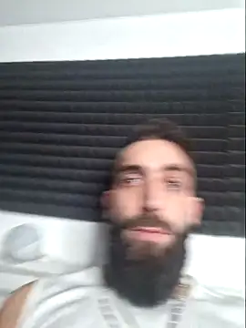 Snapshot of DaWoD030 chatting on December 18, 2025, 7:03 am DaWoD030 online show from December 18, 2025, 7:03 am