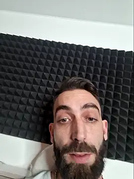 Snapshot of DaWoD030 chatting on December 21, 2025, 6:31 am DaWoD030 online show from December 21, 2025, 6:31 am