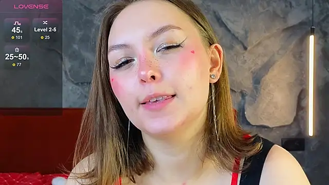 GwendolynFinch online show from February 2, 2025, 4:15 am