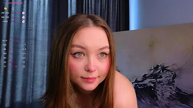 GwendolynFinch online show from March 15, 2025, 4:13 am