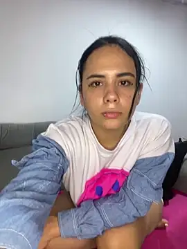 Leyna Kenet online show from March 2, 2025, 3:34 am