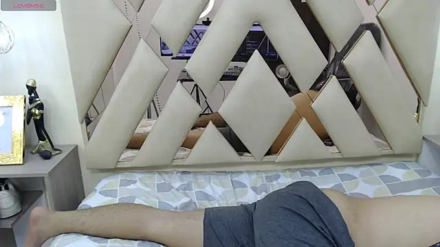 AndrewPherson online show from January 4, 2025, 6:40 pm