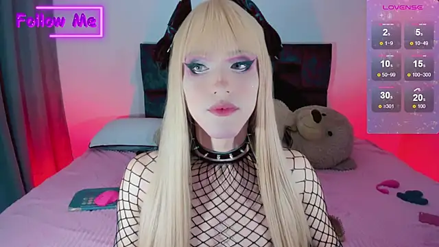 Kirmyy  online show from December 22, 2024, 1:23 am