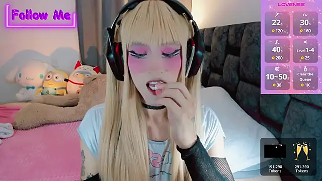 Kirmyy  online show from March 10, 2025, 10:45 pm