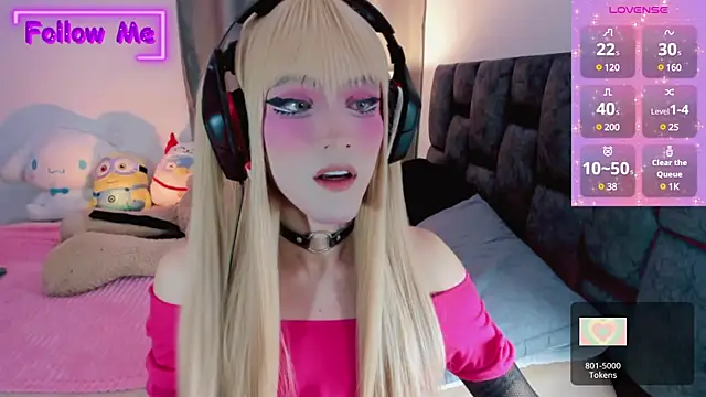 Kirmyy  online show from March 11, 2025, 10:31 pm