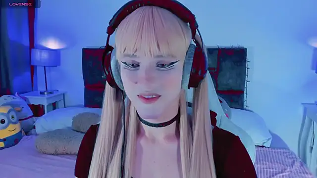 Kirmyy  online show from September 30, 2025, 8:58 pm