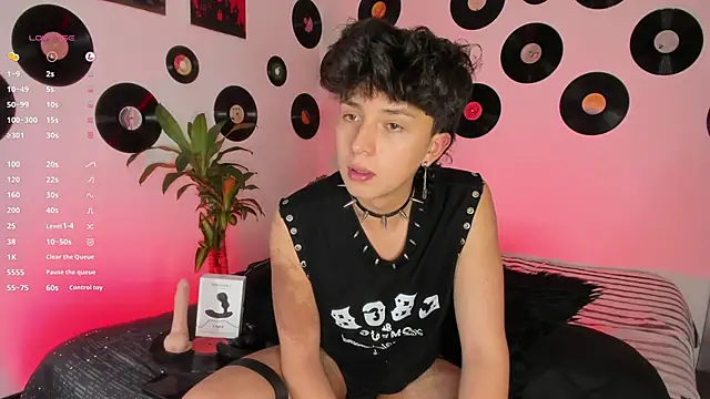 juandaaap online show from March 26, 2026, 11:21 pm