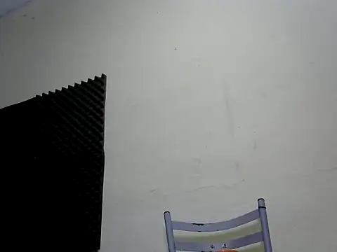 Snapshot of luanadoprive chatting on February 18, 2025, 8:25 pm luanadoprive online show from February 18, 2025, 8:25 pm