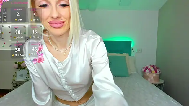 Lana kitty   online show from February 27, 2025, 9:25 pm