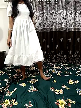 Cute-Bhavya online show from February 14, 2025, 11:10 am