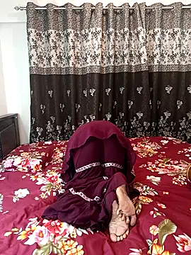 Cute-Bhavya online show from October 8, 2025, 11:19 am